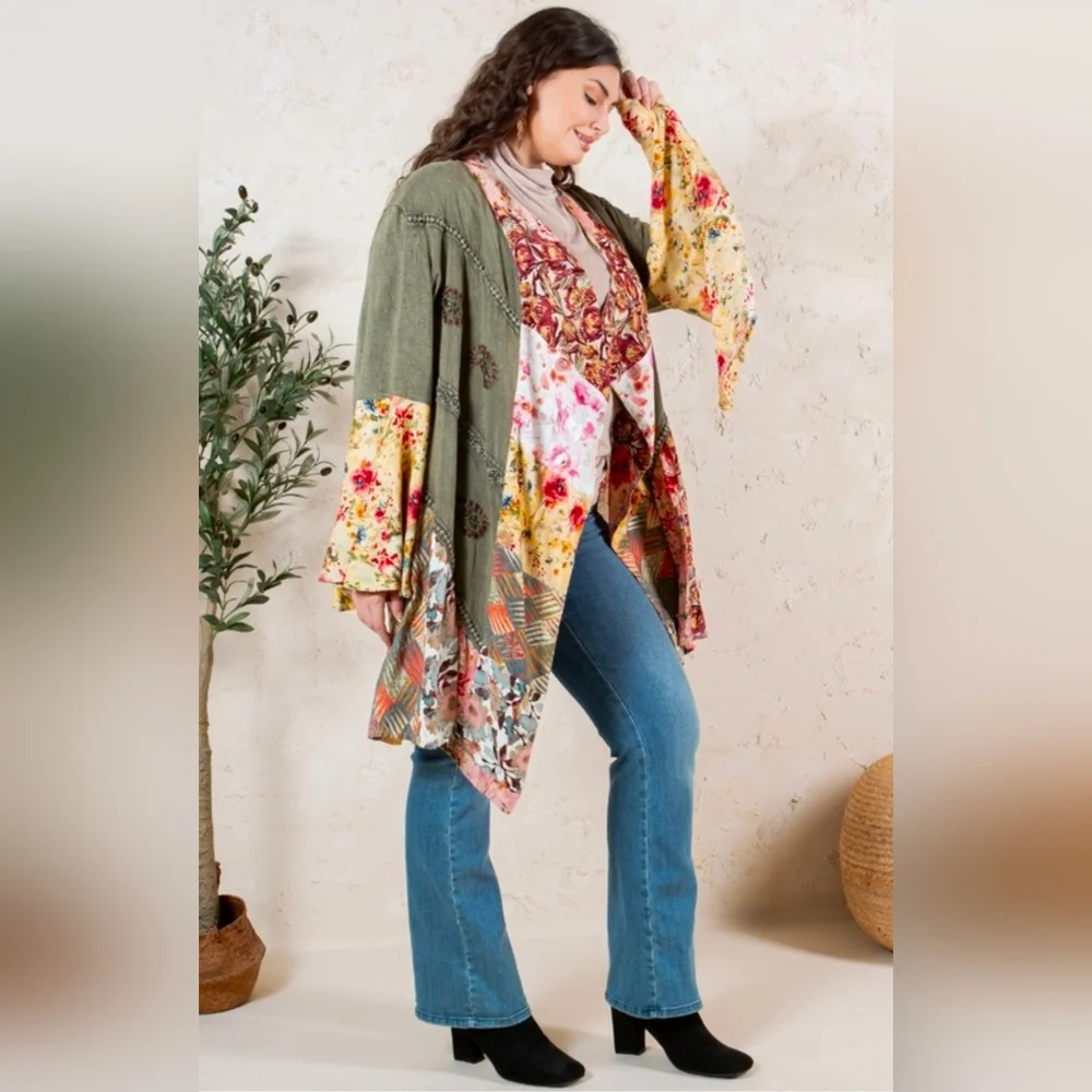 NEW!!Young Threads Boho Patchwork Open-Front Cardigan Olive & Floral, Sz 1X, NWT - Picture 2 of 4